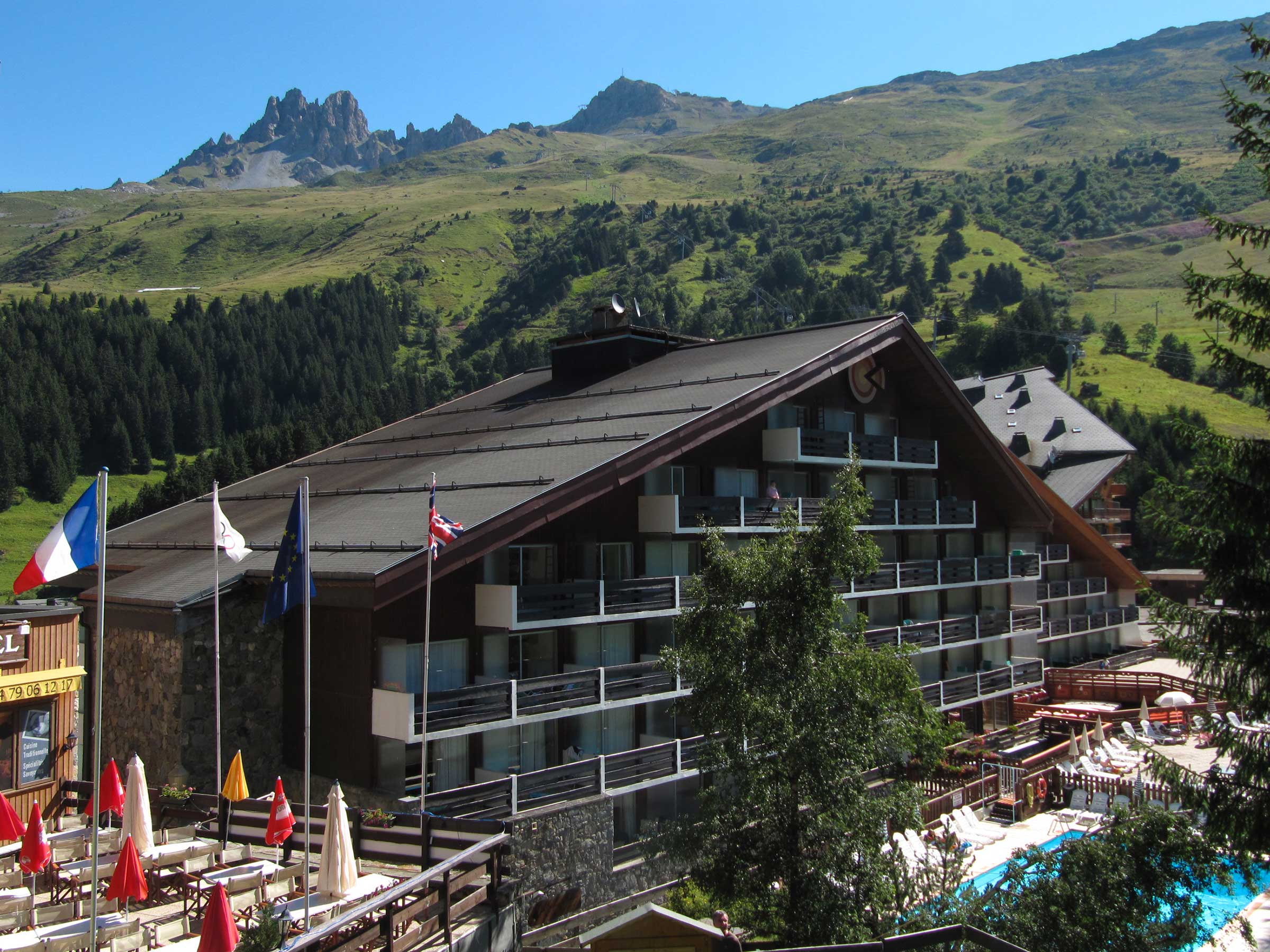 Vue sur la piscine